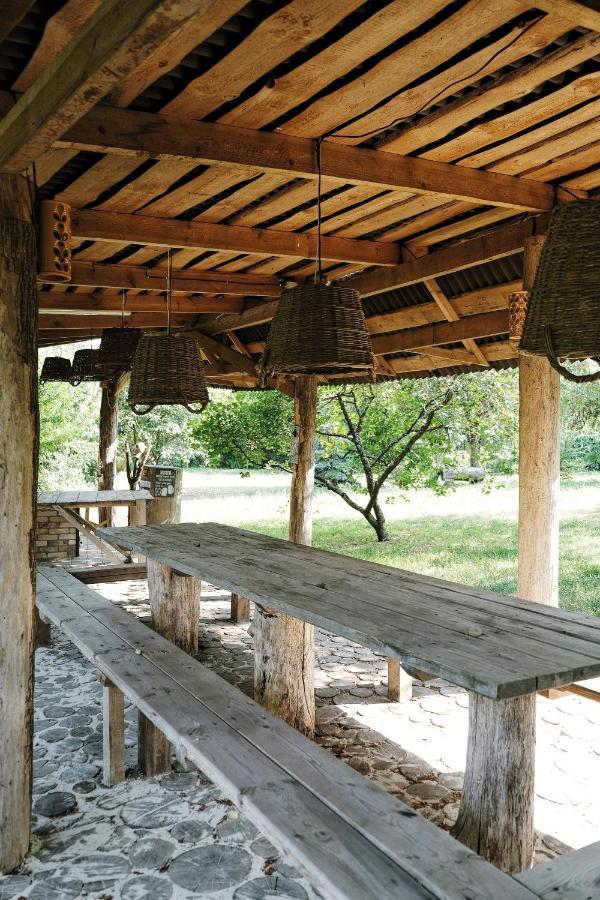 Вишнева Садиба Mys'ki Mlyny Exterior foto